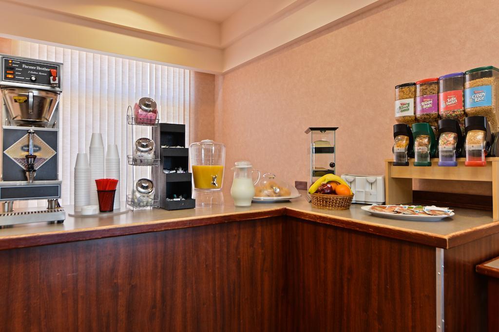 West Star Hotel And Casino 잭팟 외부 사진